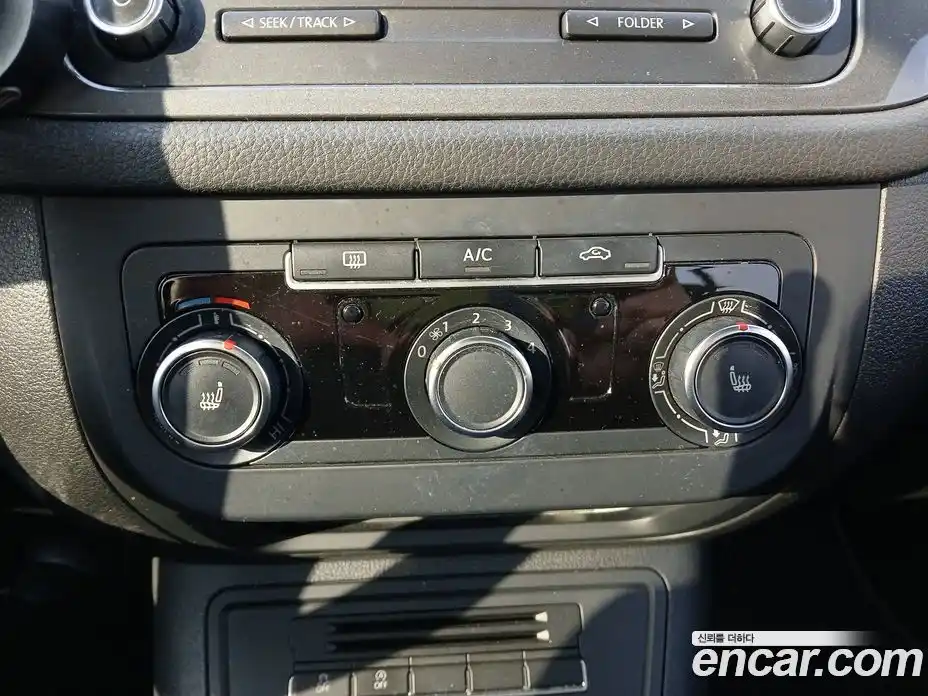 Volkswagen Tiguan 2014 2.0 Автомат в Москве № 629324, фото 15