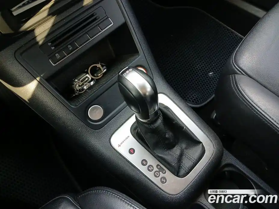 Volkswagen Tiguan 2014 2.0 Автомат в Москве № 629324, фото 7