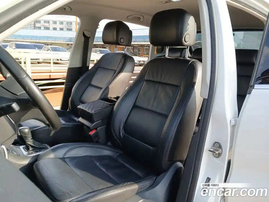 Volkswagen Tiguan 2014 2.0 Автомат в Москве № 629324, фото 9