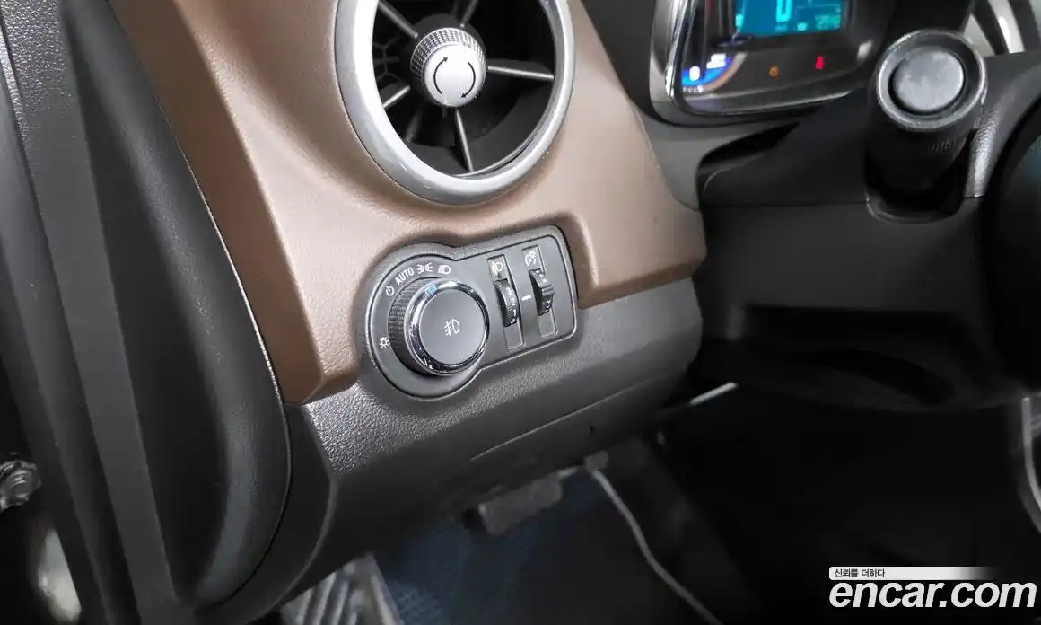 Chevrolet Trax 2014 1.4 Автомат в Москве № 75750, фото 14