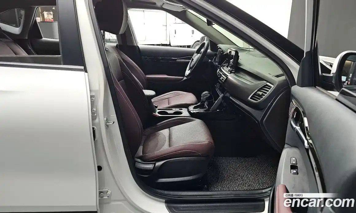 Kia Seltos 2022 1.6 Автомат в Москве № 134209, фото 11