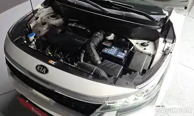 Kia Seltos 2022 1.6 Автомат в Москве № 134209, миниатюра 6