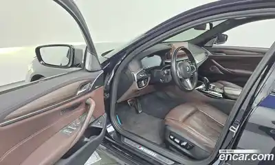 BMW 5-Series 2021 4.4 Автомат в Москве № 158189, миниатюра 10
