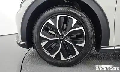 Kia EV6 2022 Автомат в Москве № 15838, миниатюра 5