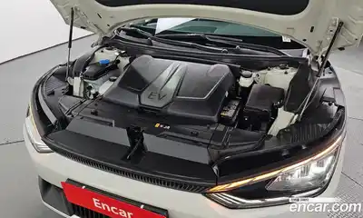 Kia EV6 2022 Автомат в Москве № 15838, миниатюра 6