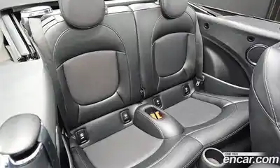 Mini Cooper Convertible 2021 1.5 Автомат в Москве № 158952, миниатюра 12