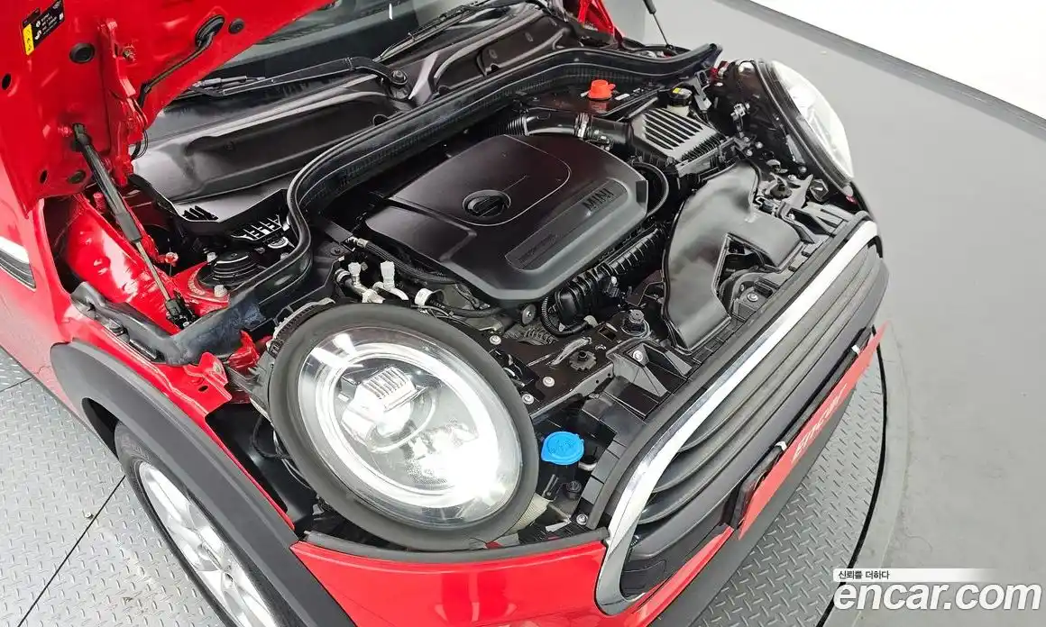 Mini Cooper Convertible 2021 1.5 Автомат в Москве № 158952, фото 6