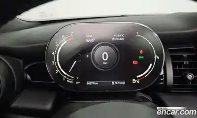 Mini Cooper Convertible 2021 1.5 Автомат в Москве № 158952, миниатюра 8