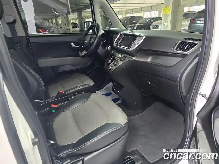 Kia Ray 2022 1.0 Автомат в Москве № 159627, фото 12