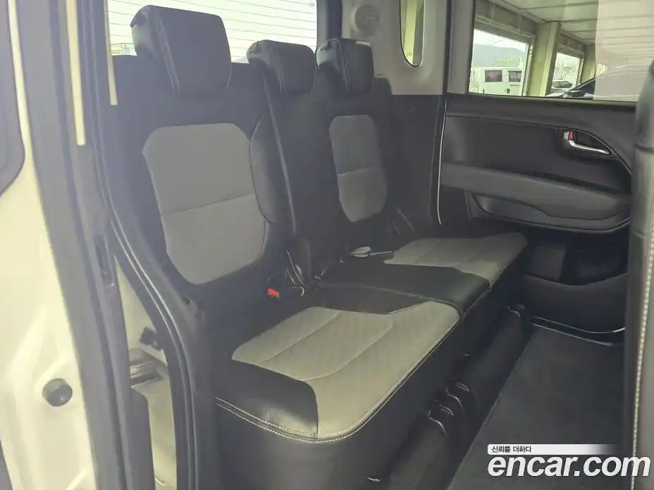 Kia Ray 2022 1.0 Автомат в Москве № 159627, фото 13