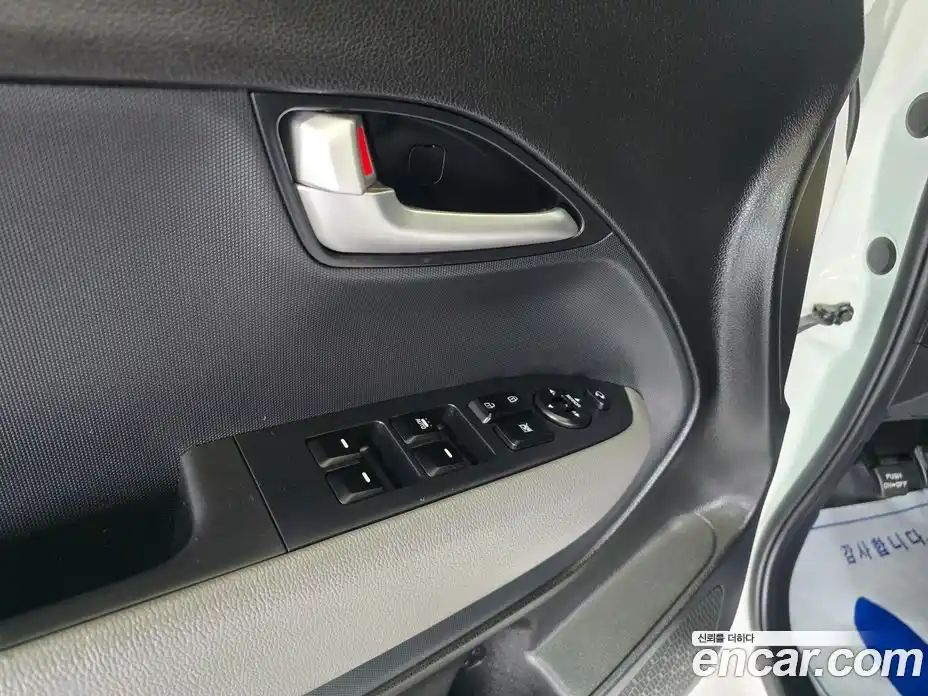 Kia Ray 2022 1.0 Автомат в Москве № 159627, фото 18