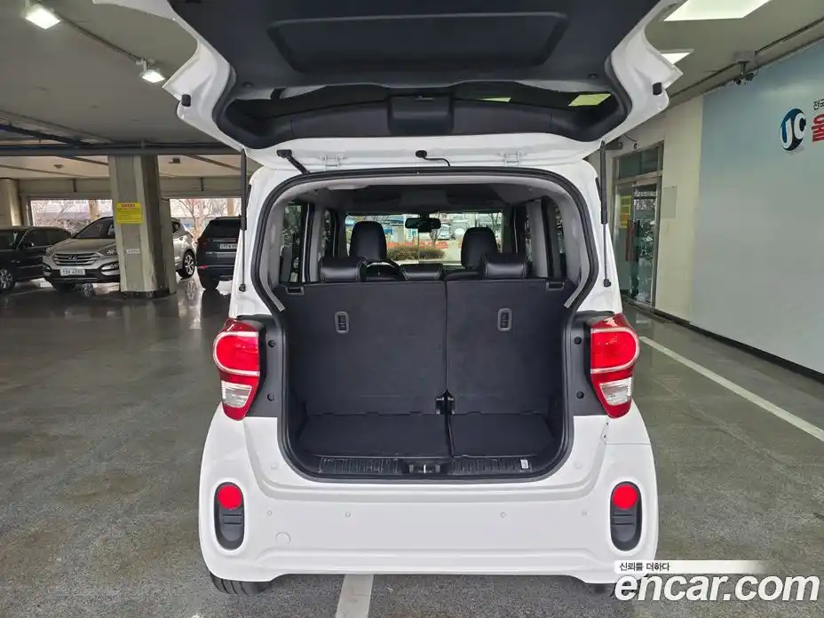 Kia Ray 2022 1.0 Автомат в Москве № 159627, фото 20