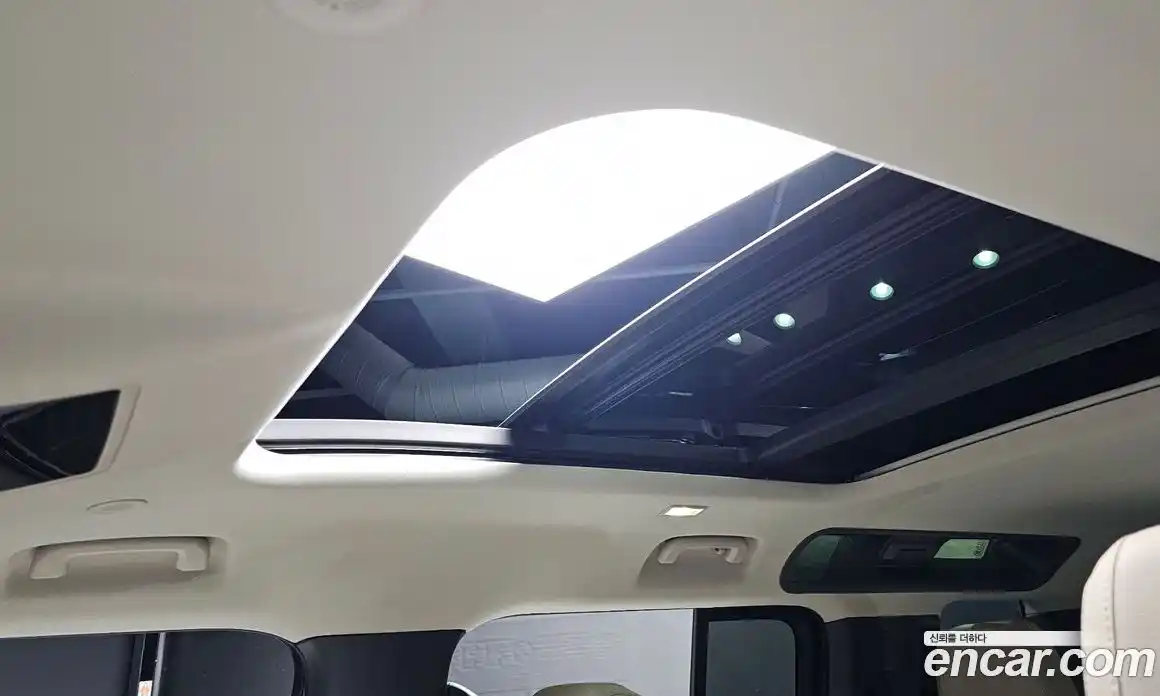 Land Rover Defender 2024 3.0 Автомат в Москве № 166052, фото 17