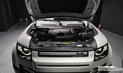 Land Rover Defender 2024 3.0 Автомат в Москве № 166052, миниатюра 6