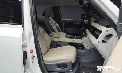 Land Rover Defender 2024 3.0 Автомат в Москве № 166052, миниатюра 10