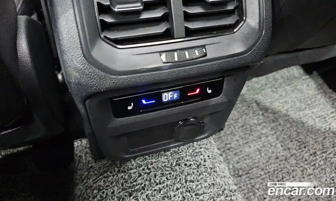 Volkswagen Tiguan 2023 2.0 Автомат в Москве № 168615, фото 18