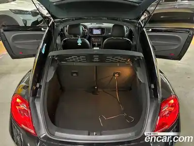 Volkswagen Beatle 2014 2.0 Автомат в Москве № 169184, миниатюра 11