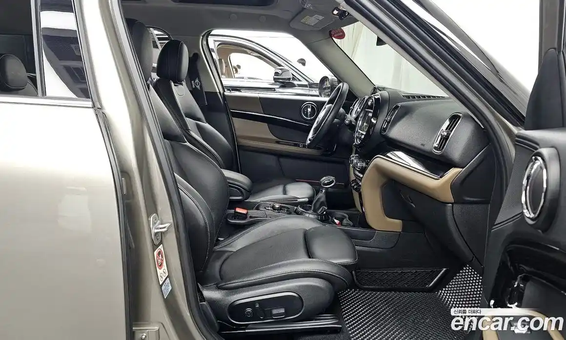 Mini Countryman 2018 2.0 Автомат в Москве № 190406, фото 11