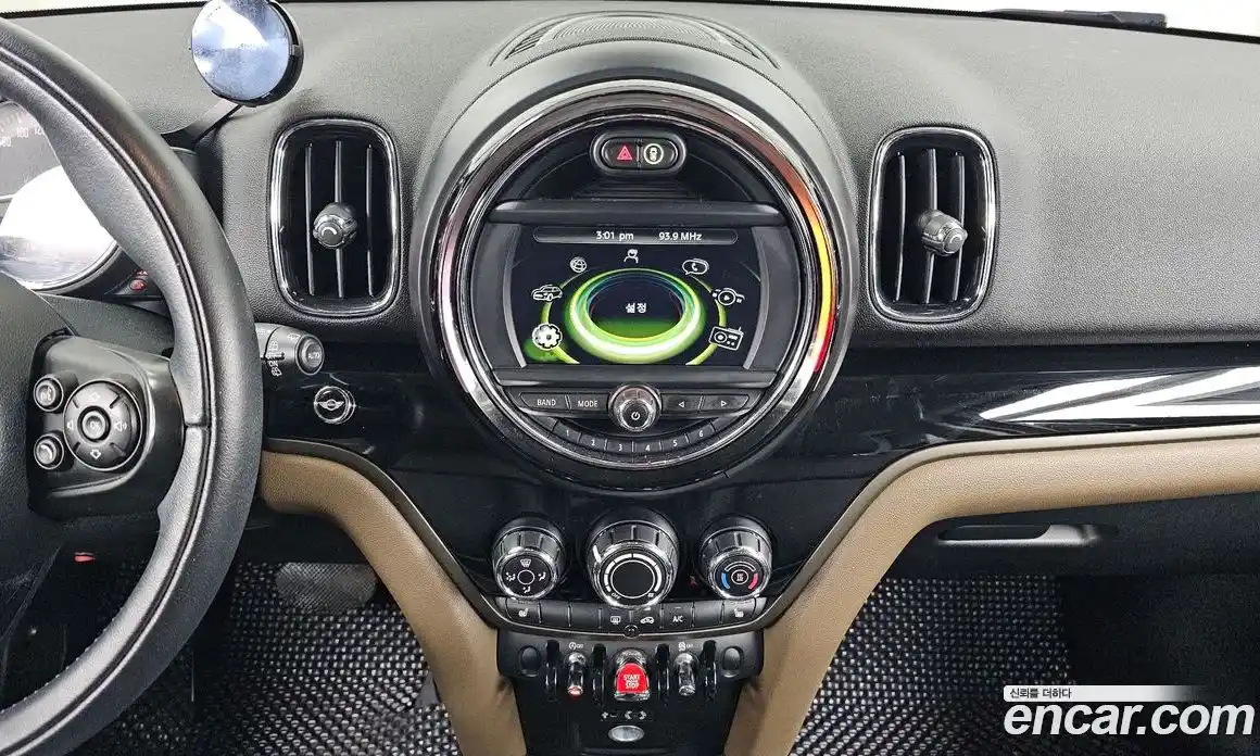 Mini Countryman 2018 2.0 Автомат в Москве № 190406, фото 14