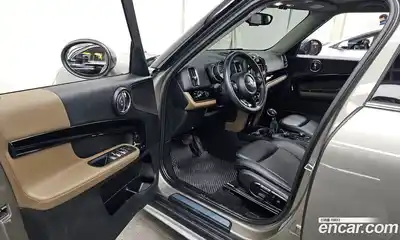 Mini Countryman 2018 2.0 Автомат в Москве № 190406, миниатюра 10