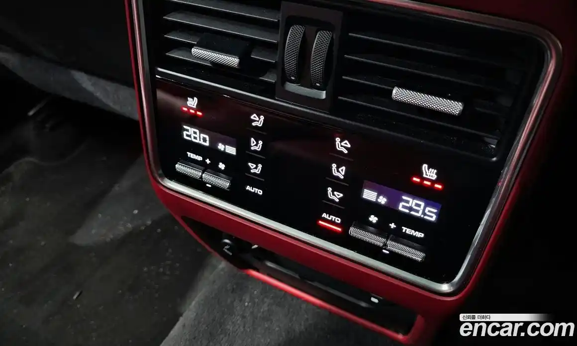 Porsche Cayenne 2020 3.0 Автомат в Москве № 197457, фото 18