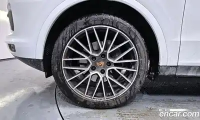 Porsche Cayenne 2020 3.0 Автомат в Москве № 197457, миниатюра 5