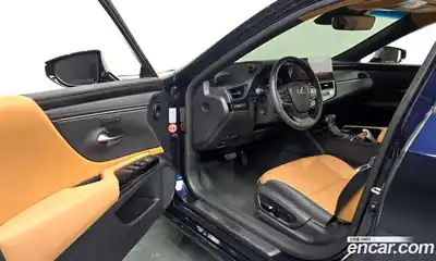 Lexus ES 2023 2.5 Автомат в Москве № 198716, миниатюра 11