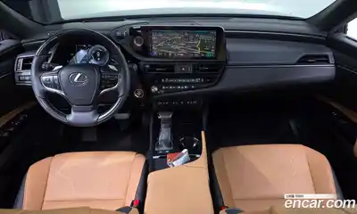 Lexus ES 2023 2.5 Автомат в Москве № 198716, миниатюра 7