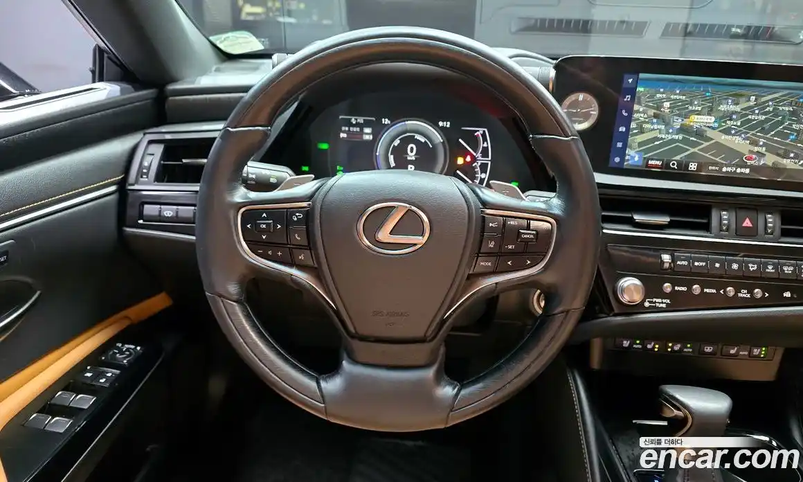 Lexus ES 2023 2.5 Автомат в Москве № 198780, фото 14