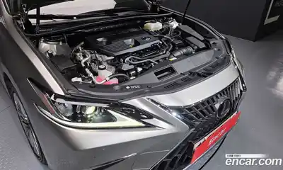 Lexus ES 2023 2.5 Автомат в Москве № 198780, миниатюра 6