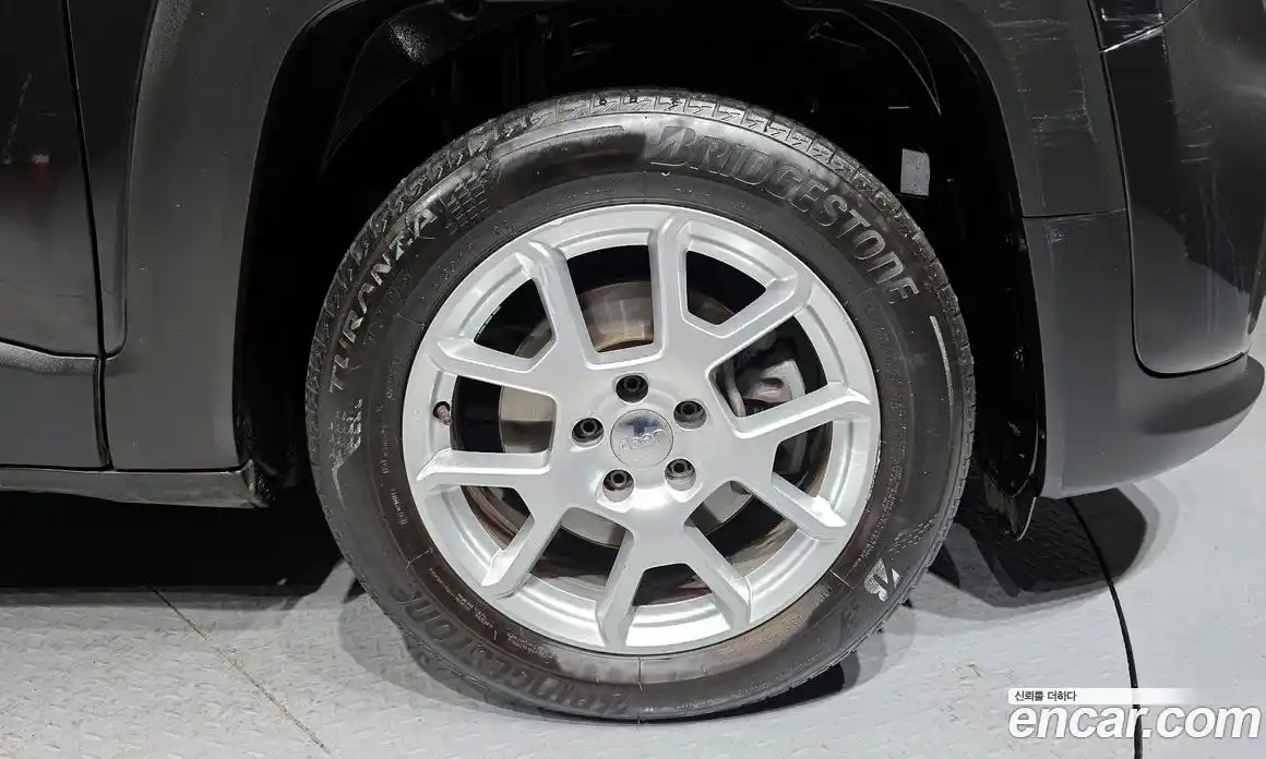 Jeep Renegade 2020 2.4 Автомат в Москве № 232427, фото 5