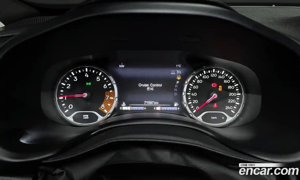 Jeep Renegade 2020 2.4 Автомат в Москве № 232427, фото 8