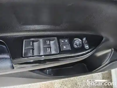 Honda Accord 2017 2.4 Автомат в Москве № 232974, миниатюра 12