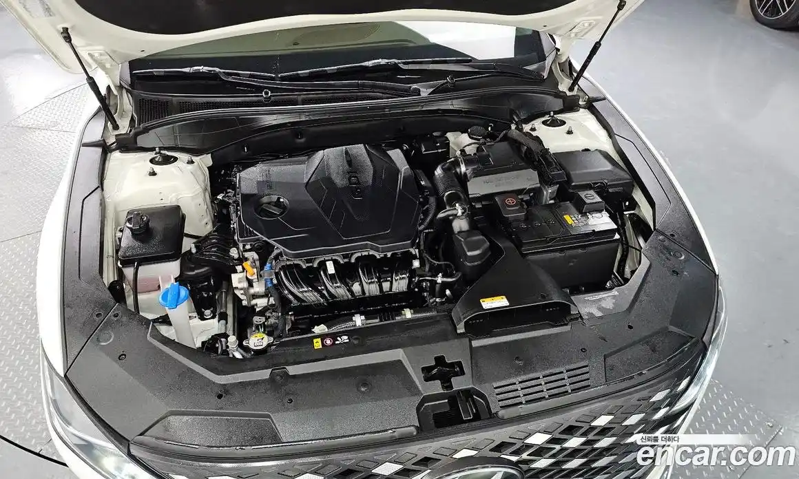 Hyundai Grandeur 2021 2.5 Автомат в Москве № 305767, фото 5