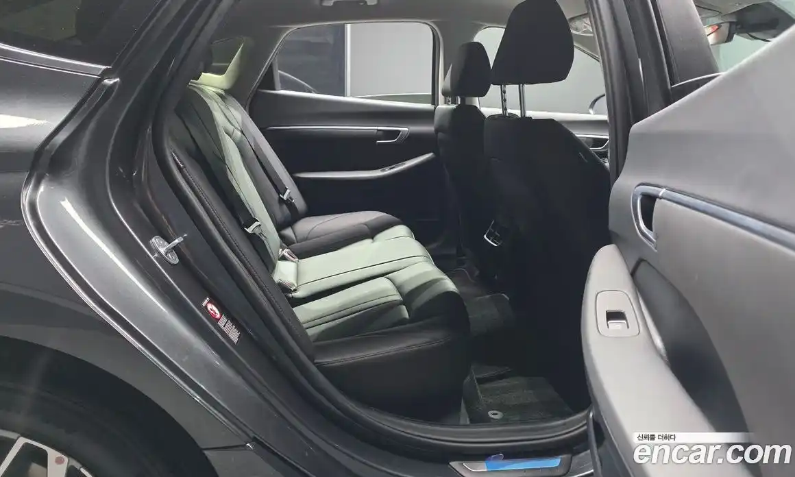 Hyundai Sonata 2021 2.0 Автомат в Москве № 3638, фото 12