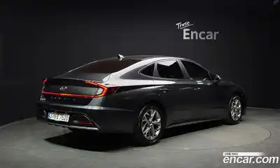 Hyundai Sonata 2021 2.0 Автомат в Москве № 3638, миниатюра 2