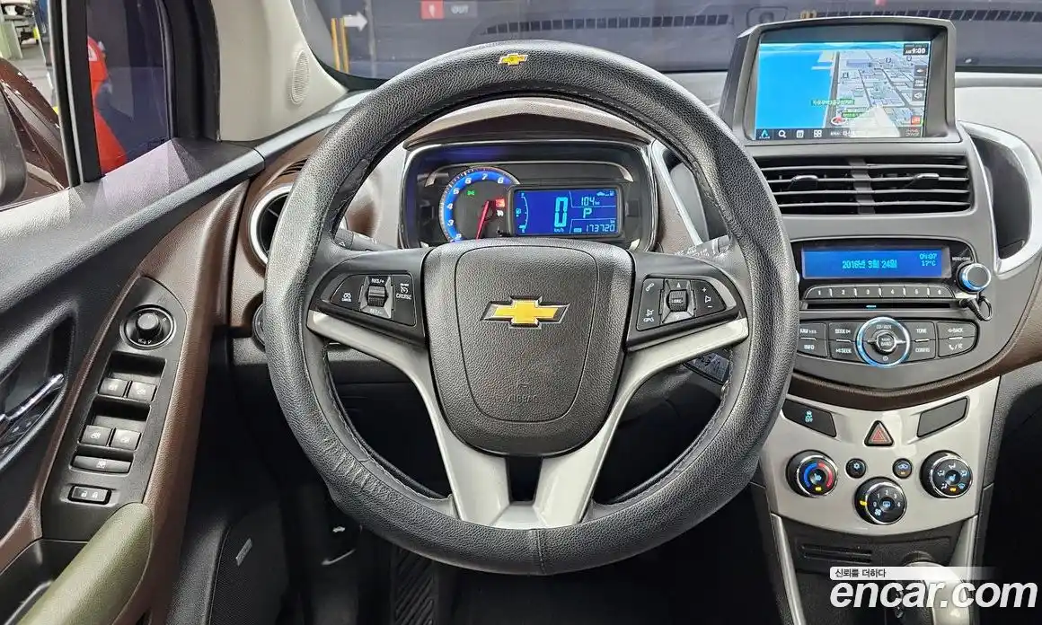 Chevrolet Trax 2015 1.4 Автомат в Москве № 38496, фото 13