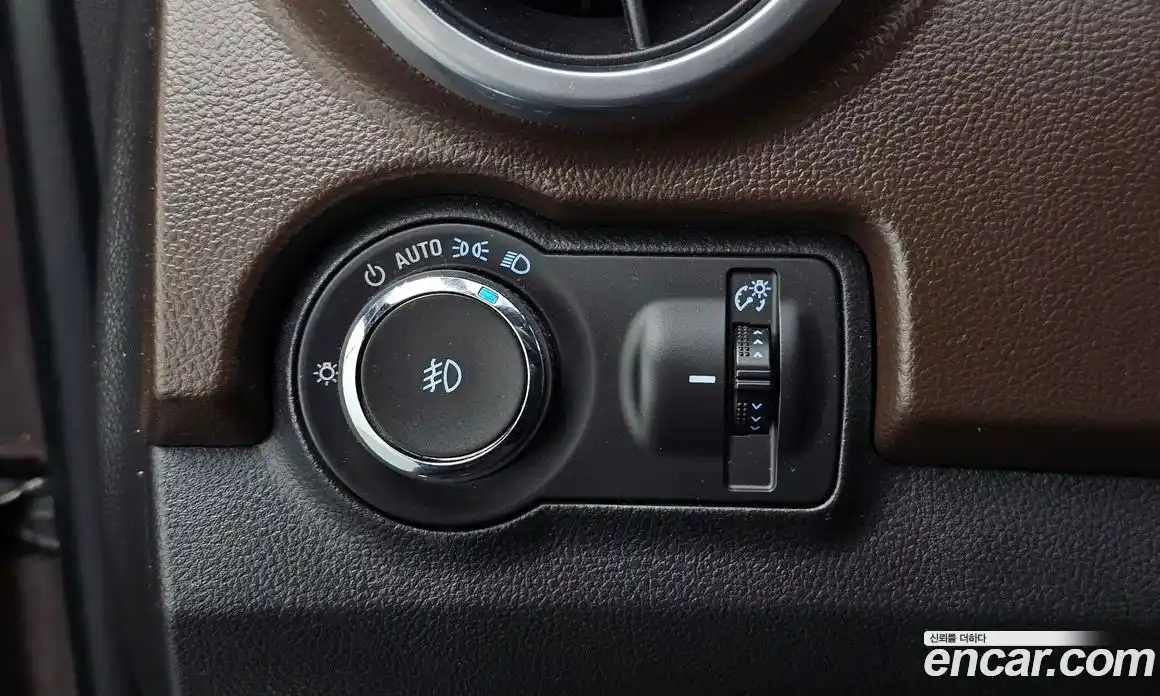 Chevrolet Trax 2015 1.4 Автомат в Москве № 38496, фото 17