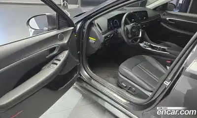 Hyundai Sonata 2020 2.0 Автомат в Москве № 47736, миниатюра 11