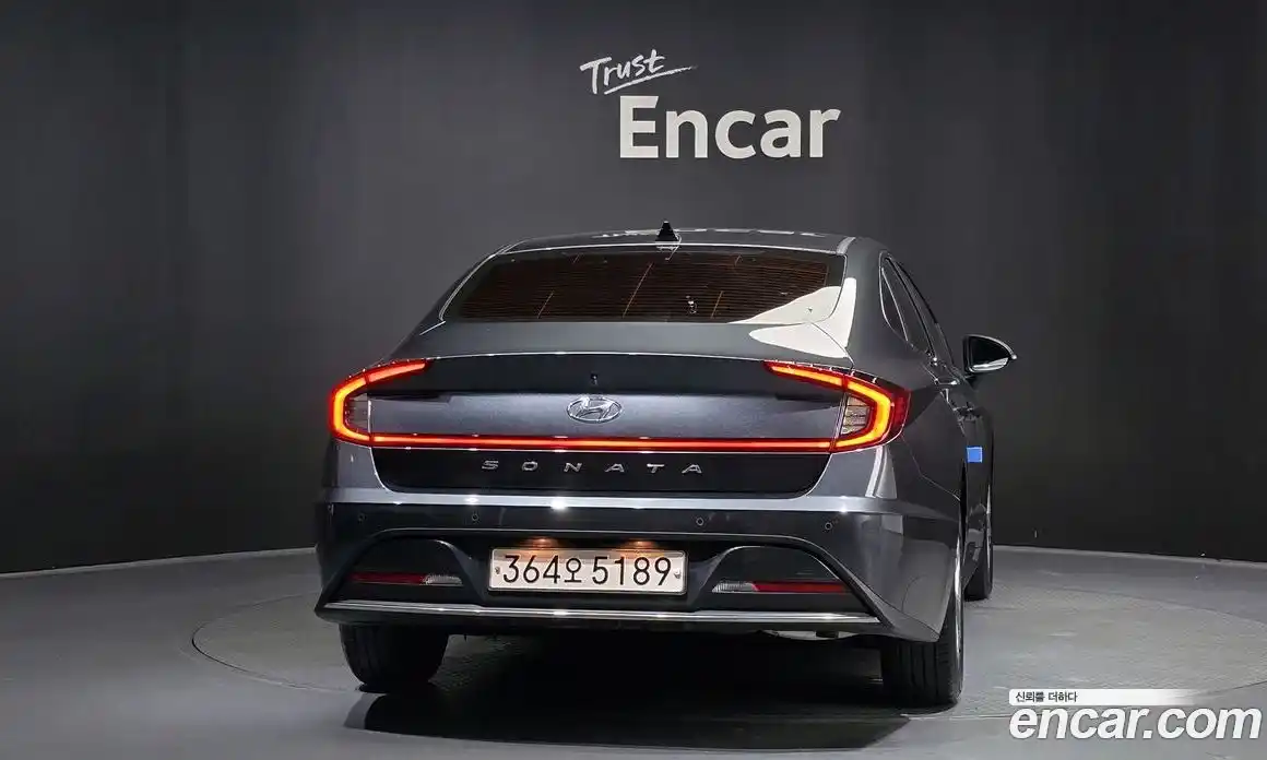 Hyundai Sonata 2020 2.0 Автомат в Москве № 47736, фото 4