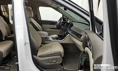 Kia Canival 2022 3.5 Автомат в Москве № 51060, миниатюра 11