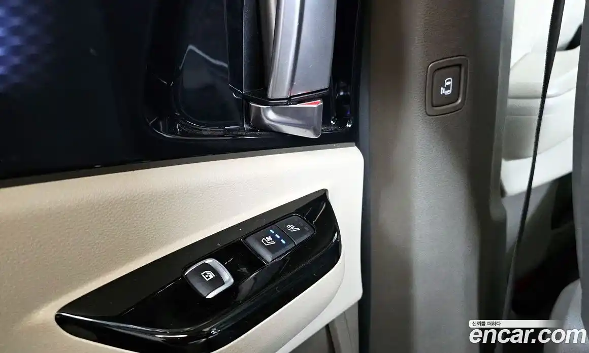 Kia Canival 2022 3.5 Автомат в Москве № 51060, фото 18