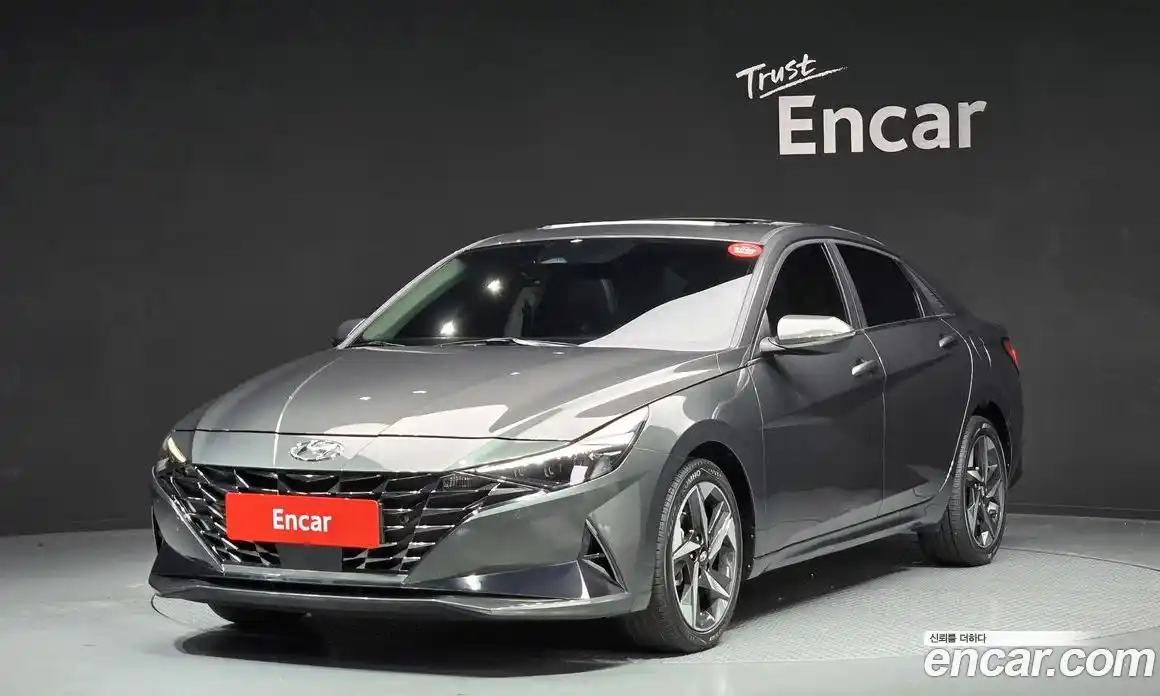 Hyundai Avante 2023 1.6 Автомат в Москве № 531464, фото 1