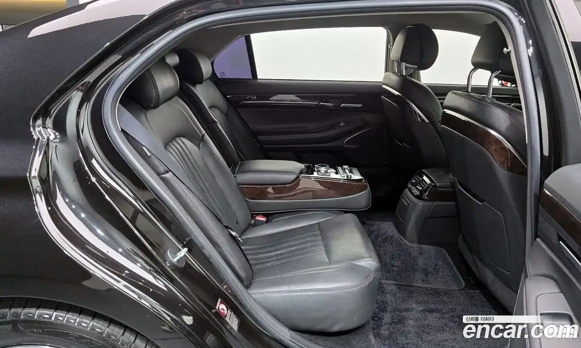 Genesis EQ900 2018 3.8 Автомат в Москве № 537664, фото 12