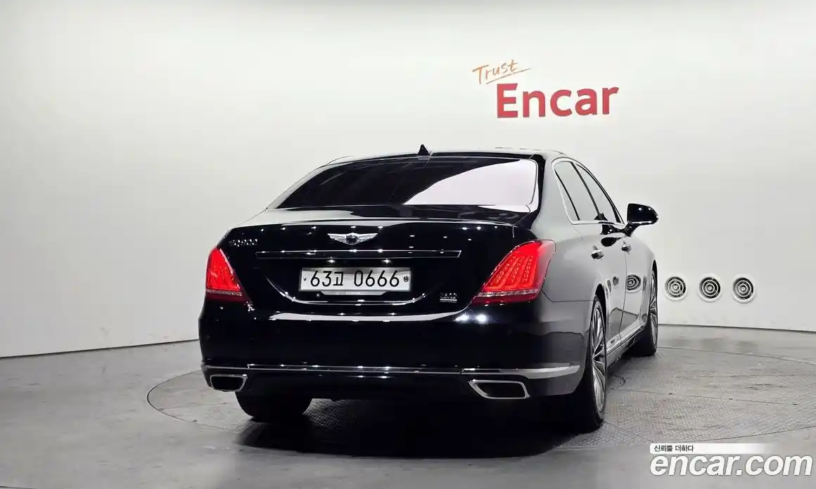 Genesis EQ900 2016 5.0 Автомат в Москве № 57309, фото 4