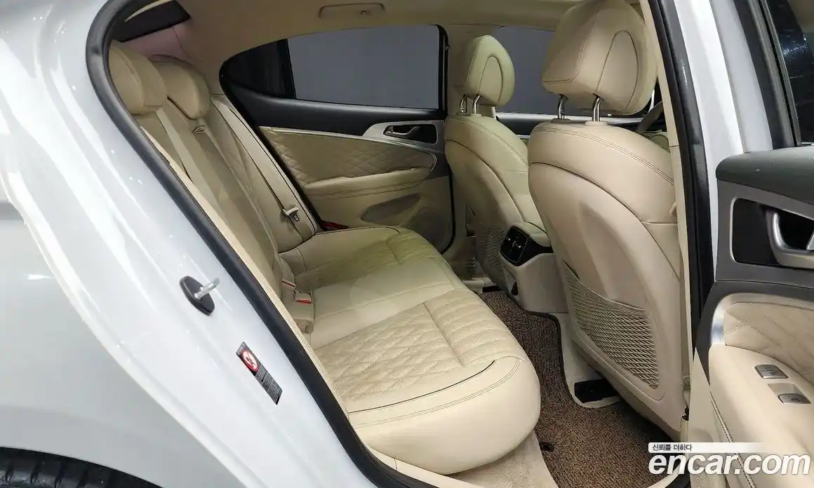 Genesis G70 2019 3.3 Автомат в Москве № 57607, фото 12