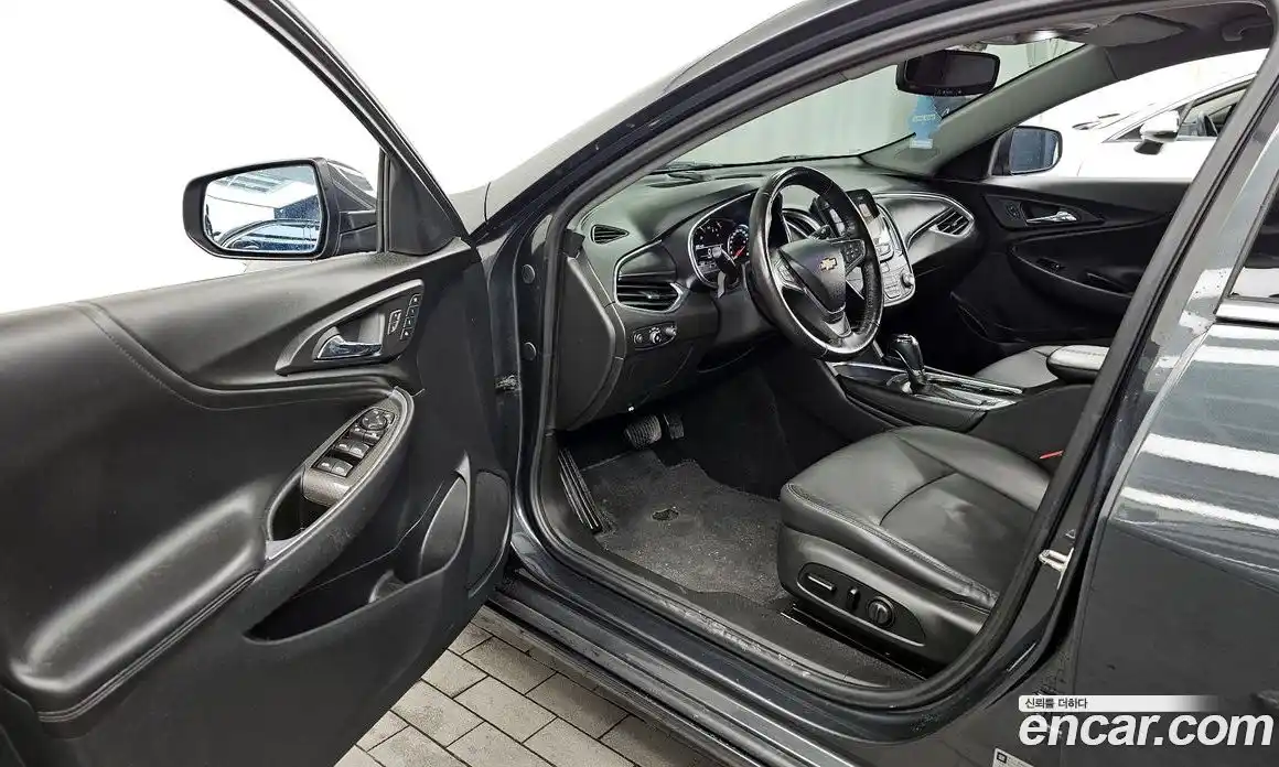 Chevrolet Malibu 2018 2.0 Автомат в Москве № 60035, фото 10