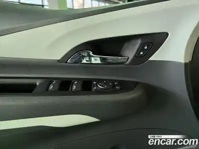 Chevrolet Bolt EV 2021 0.2 Автомат в Москве № 640951, миниатюра 11