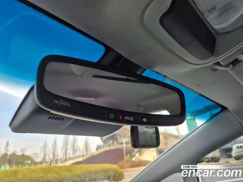 Chevrolet Bolt EV 2019 0.2 Автомат в Москве № 641091, фото 13