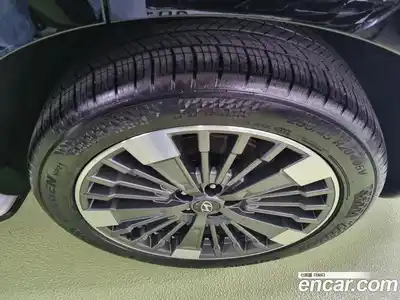 Hyundai Santa Fe 2025 1.6 Автомат в Москве № 641190, миниатюра 5